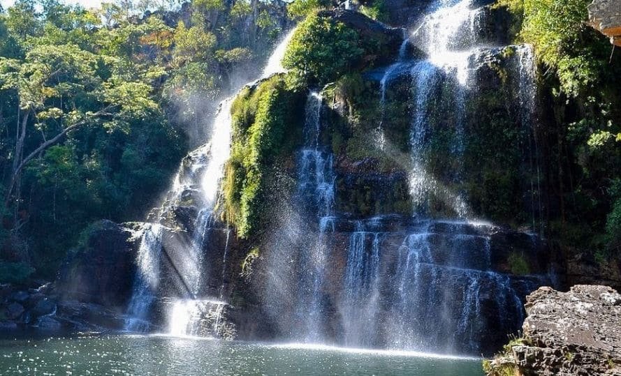 Cachoeiras de Águas Cristalinas