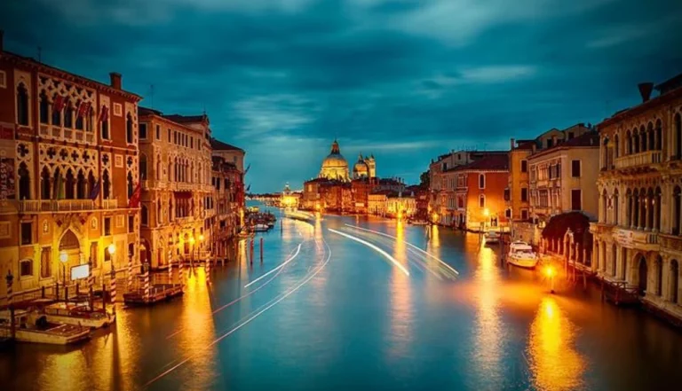 Veneza e Seus Segredos Encantadores