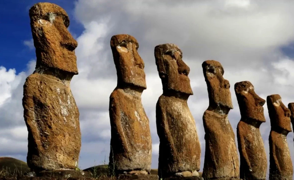 Descubra os mistérios da Ilha de Páscoa