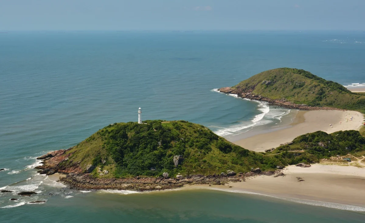 O que fazer na Ilha do Mel no Paraná