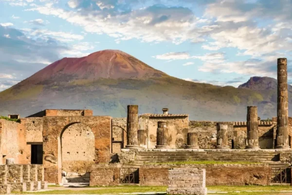 Explore a história de Pompéia