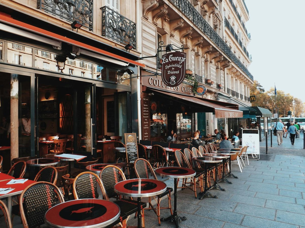 tables and chairs outside a restaurant