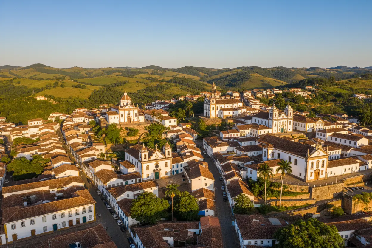 Vista aérea de Ouro Preto, cidade histórica de Minas Gerais.